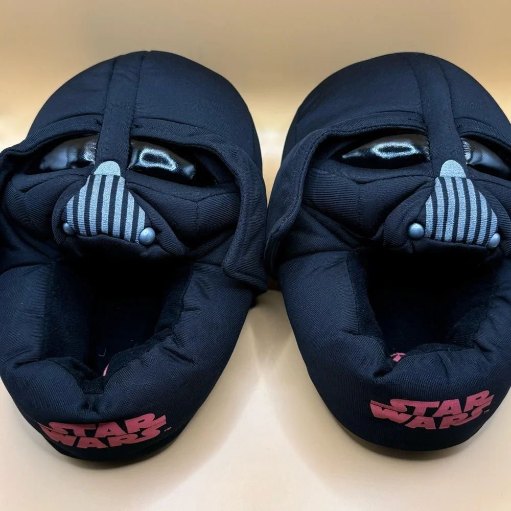 Star Wars Youth Dark‎ Vader Slippers Size 1-2 M